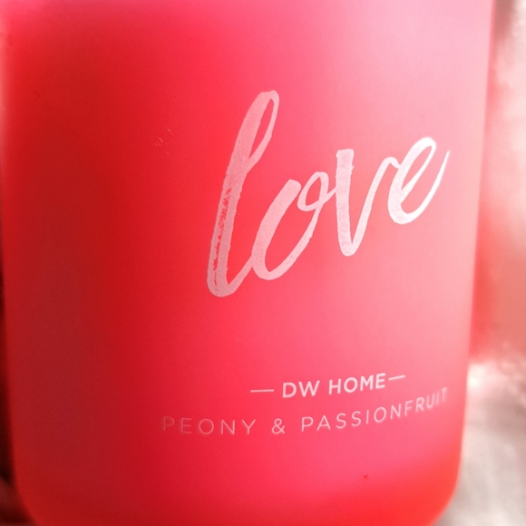 DW Home Candle - Picture 3 of 5